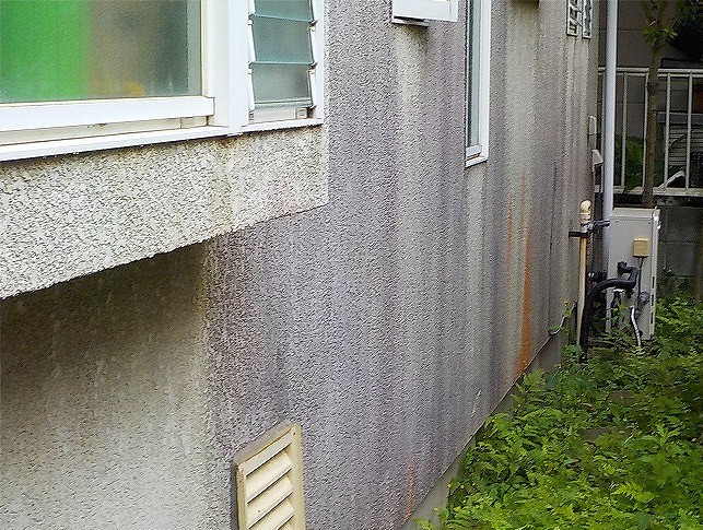 茅ヶ崎市の外壁塗装リフォームの施工事例/K様邸/施工前/外壁