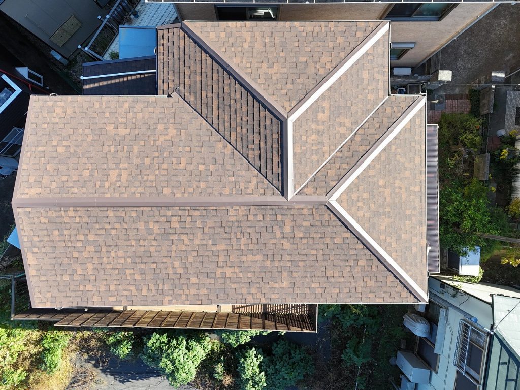伊勢原市の屋根葺き替え工事&外壁塗装工事の施工事例/C様邸/完成