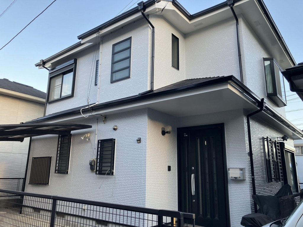 伊勢原市の屋根・外壁塗装工事の施工事例/Y様邸/完成