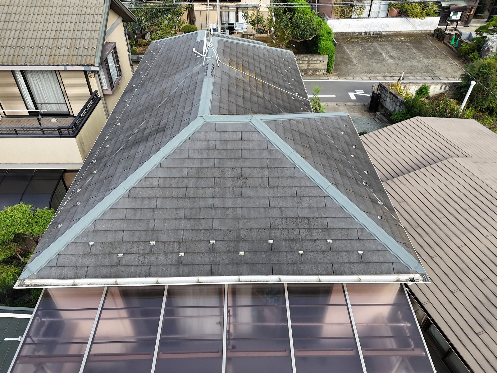 伊勢原市の屋根・外壁塗装工事の施工事例/S様邸/施工前