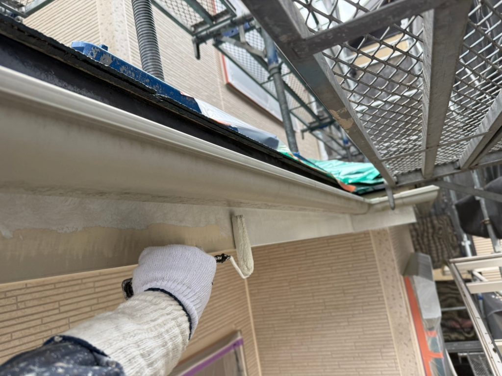 伊勢原市の屋根・外壁塗装工事の施工事例/S様邸/施工中