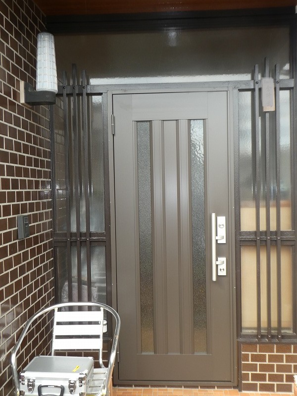 伊勢原市の屋根カバー工事＆外壁塗装工事の施工事例／K様邸／完成
