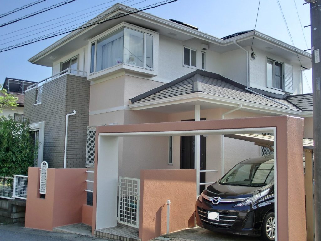 外壁塗装後の建物外観